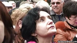 Масаж, романтиката с ...