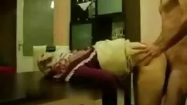 Млад трилиум, потупв ...