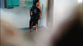 Трябва да му покажеш ...