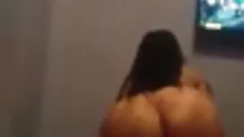 Кучка анален за порн ...