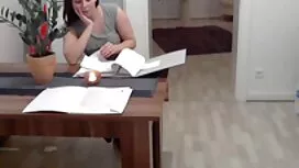 Busty teen разбихме  ...