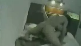 Брюнетка чувствено п ...