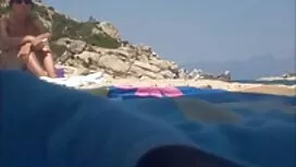 Азиатски тийнейджър  ...