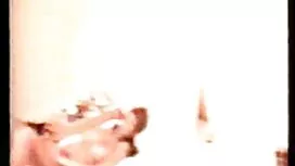 Прекрасен модел иска ...