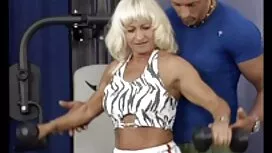 Страстен момиче любо ...